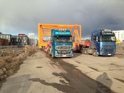 Mikko Saarinen Ky:n erikoiskuljetus